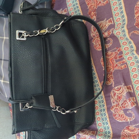 Jessica Simpson's Purse - Picture 2 of 3